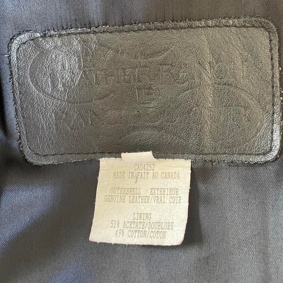 RARE VINTAGE SUEDE / LEATHER BELTED TRENCH COAT - Picture 8 of 8